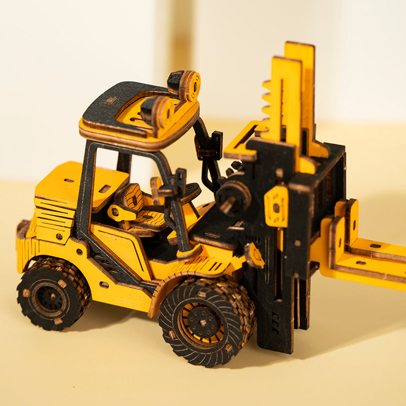 Forklift Engineering Vehicle