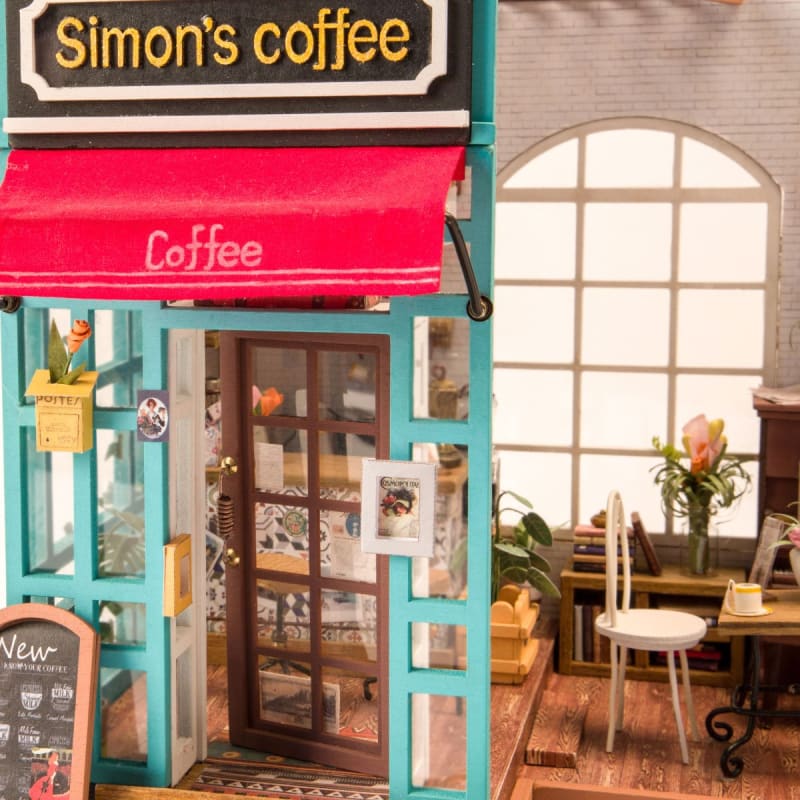 Simon’s Coffee-DIY Dollhouse